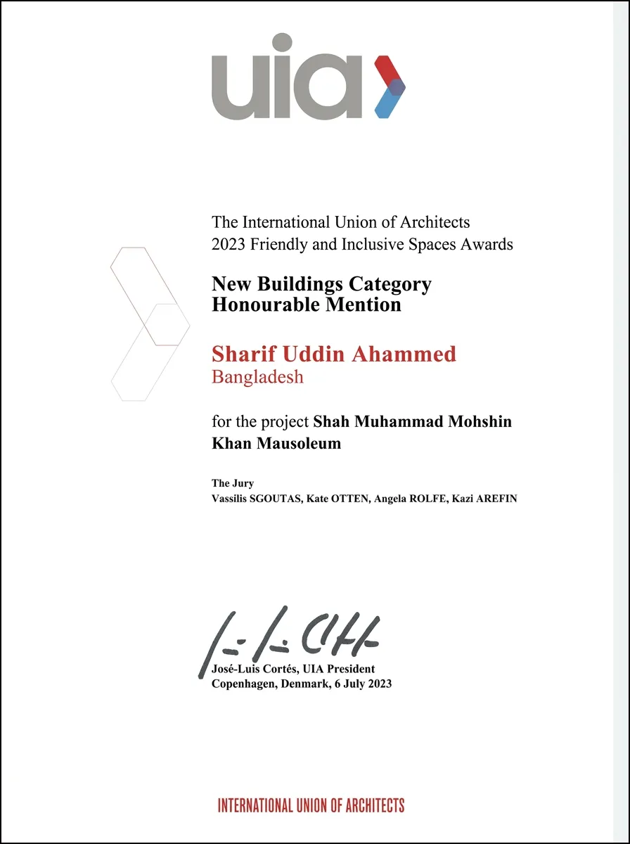 International Union of Architects (UIA) certificate